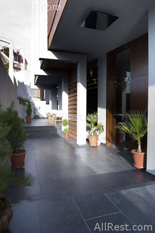 Hotel Logatero 18